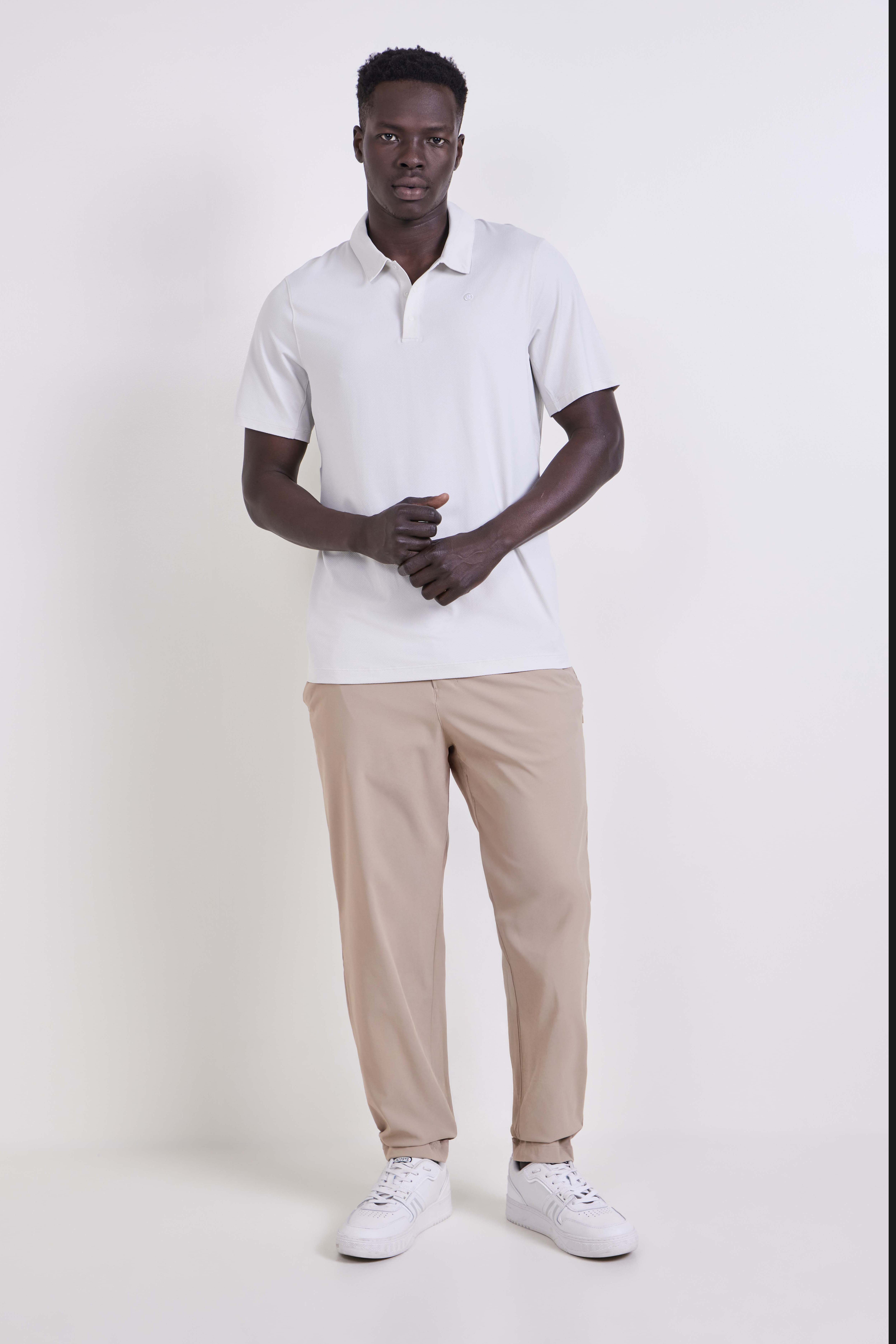 תמונת כל הלוק של ABC Slim-Fit Golf Trouser 32L